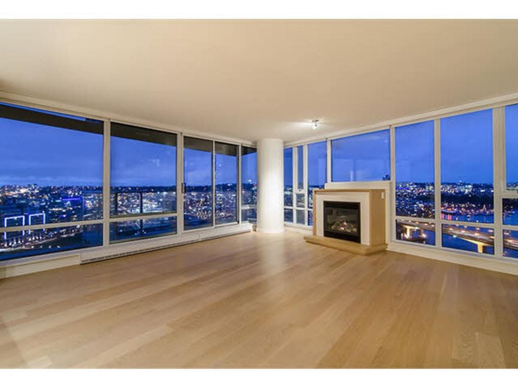 8 Smithe Mews, #2302