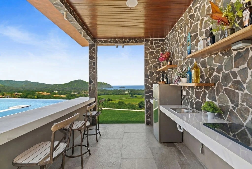 Ocean View Villa Isabella