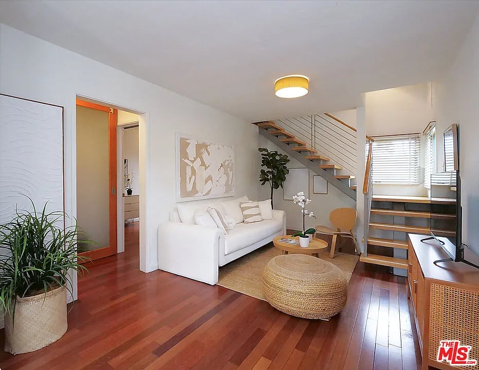 540 5th Pl