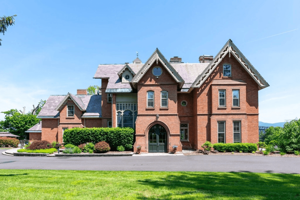 Best Neighborhoods in Berkeley Heights NJ for Move-Up Buyers: Where to Live, Compare, and Plan Your Next Home