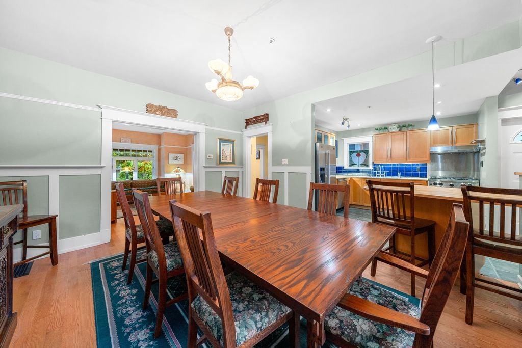 49 W 7th Ave, #3447
