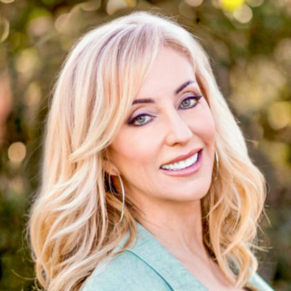 Christina Kirk Del Mar, CA Real Estate Agent Headshot