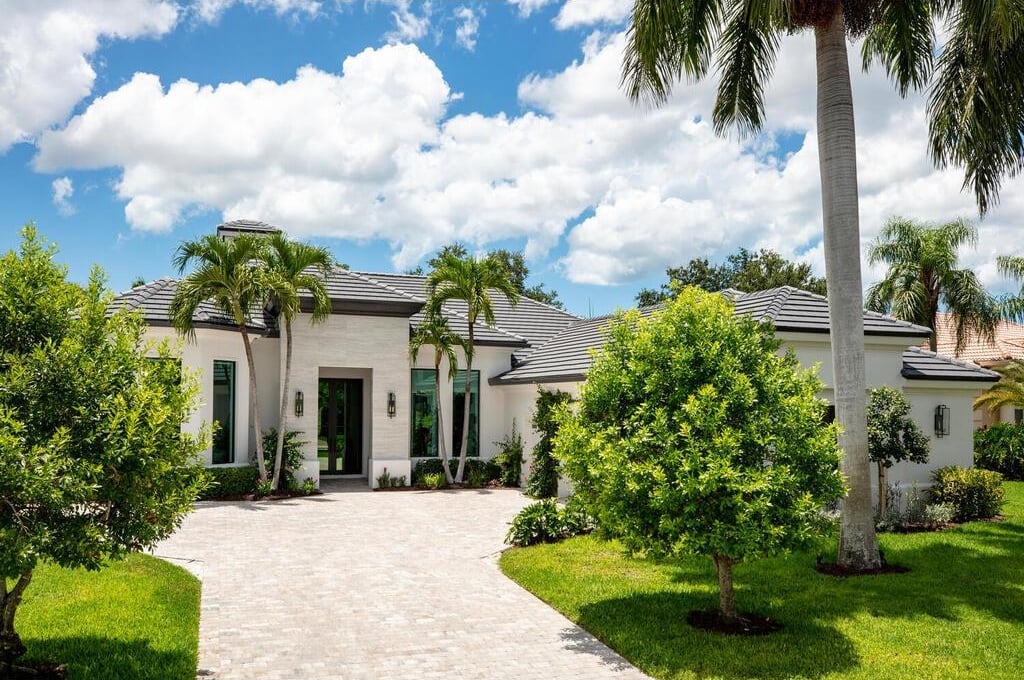 452 Terracina WAY