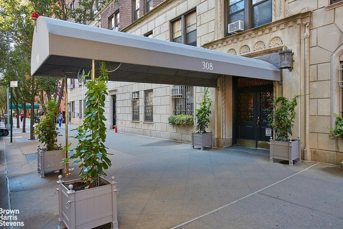 308 East 79th Street #2DJ