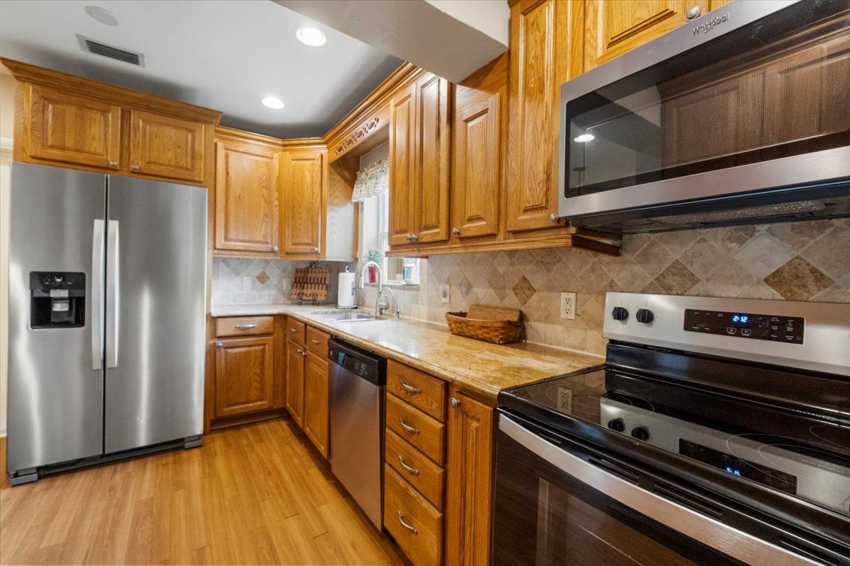 404 NE 11th Ave
