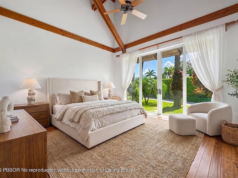 6 La Costa Way
