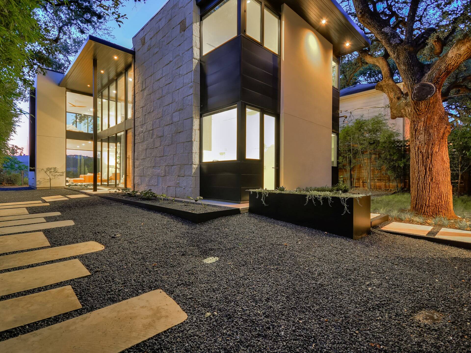 Modern Luxury in Tarrytown