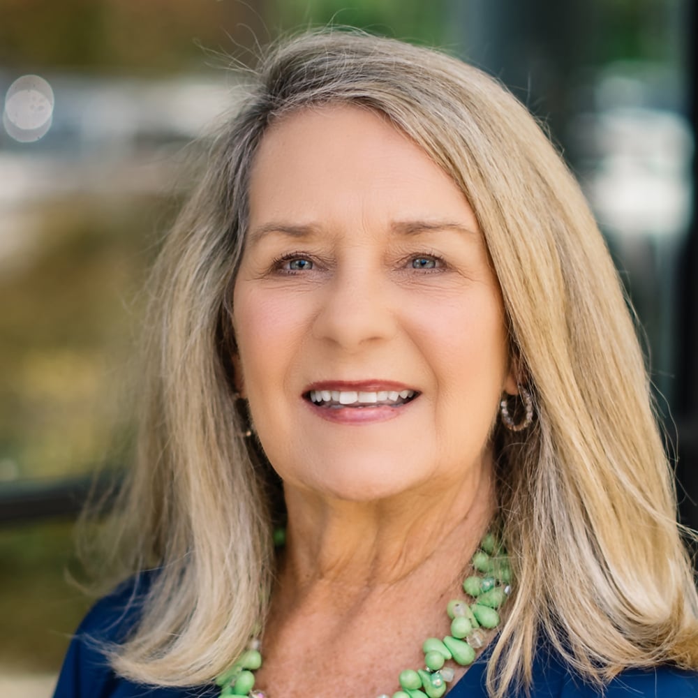 Mimi Langley Conner Charlotte, NC Real Estate Agent Headshot