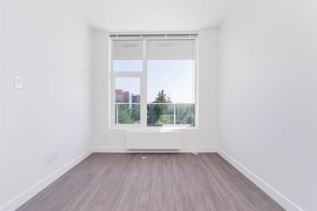 13655 Fraser Hwy, #602