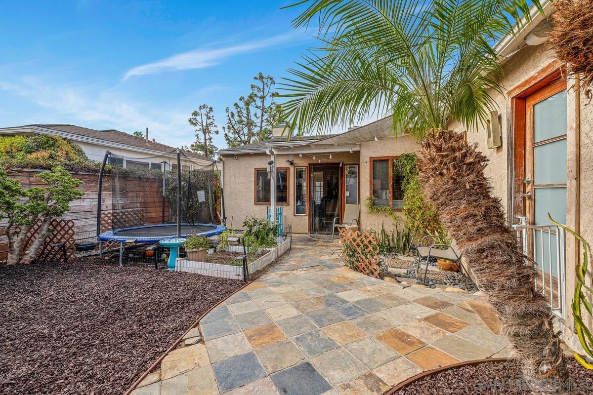 2866 Eagle St, San Diego, CA 92103