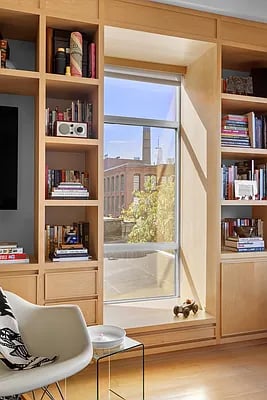 206 Front Street #4C