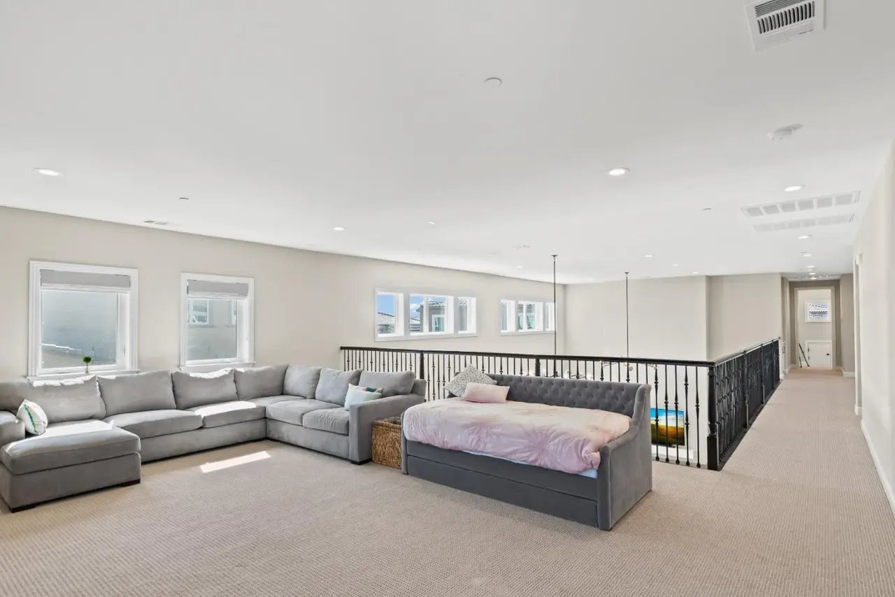 18600 Corte Arcangel