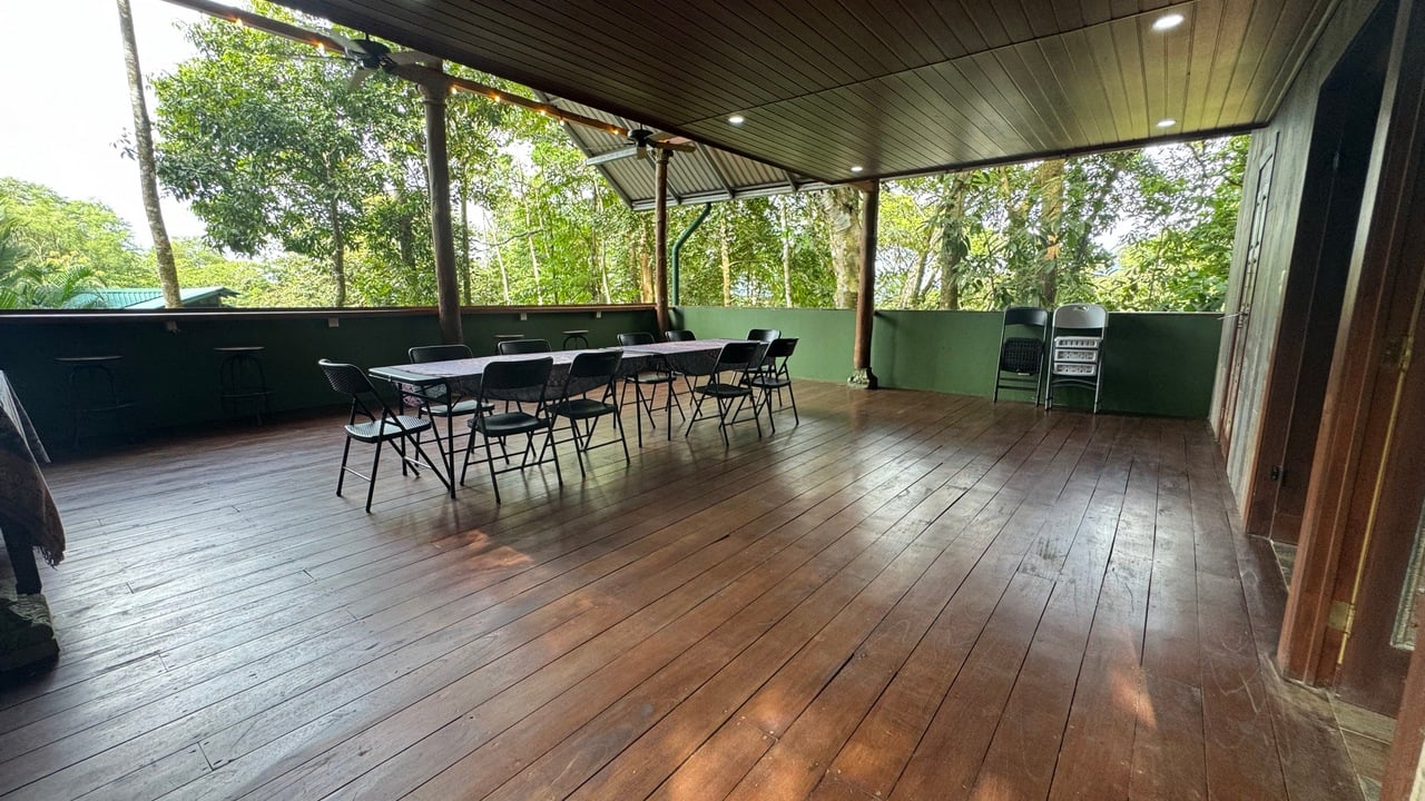 12 Room Hotel in Uvita with Ocean View Expansion Land