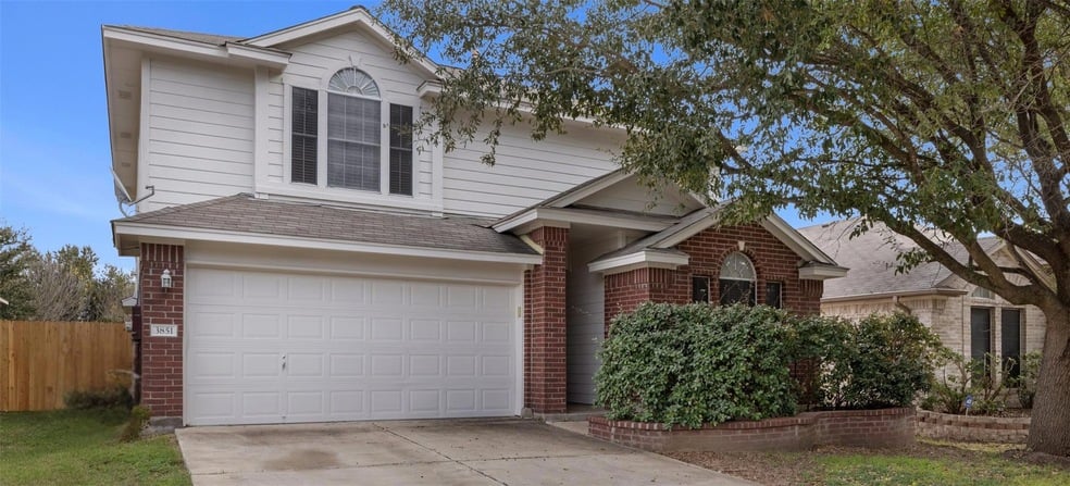 3851 Willie Mays Ln