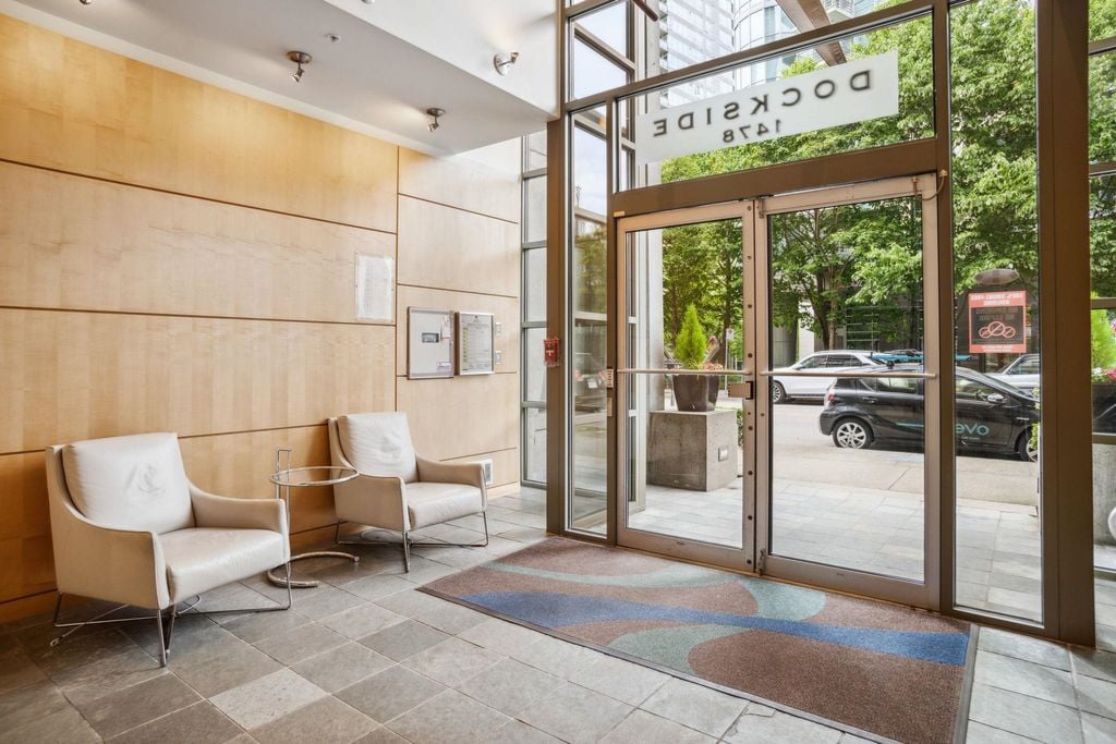 1478 W Hastings St, #400