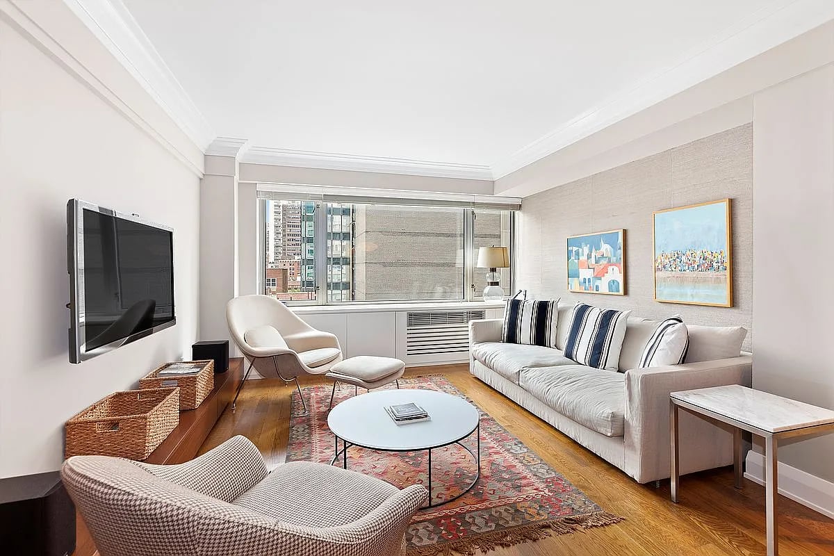 211 E 51st St 4E