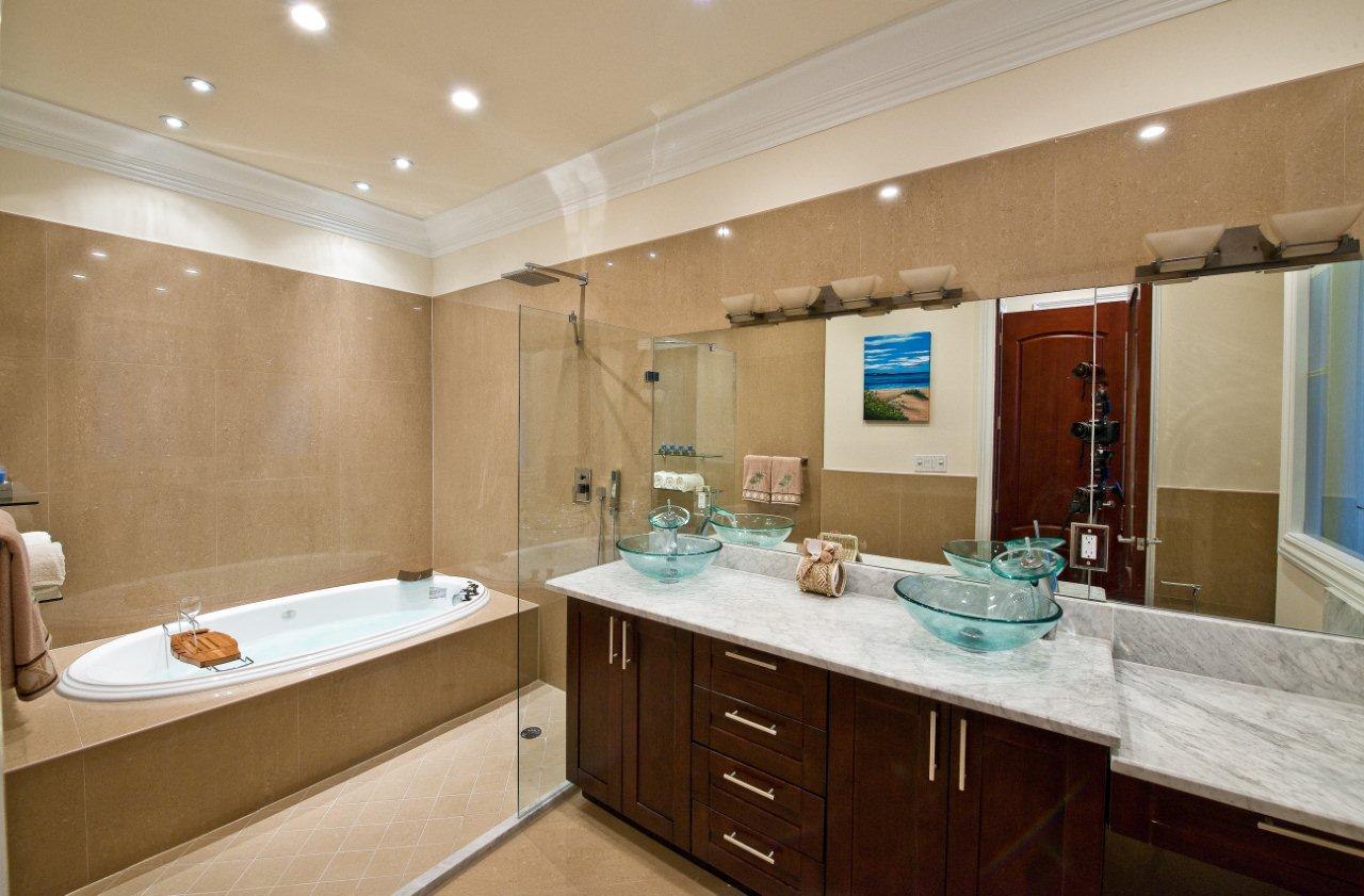 Ocean Villa | Columbus Cove