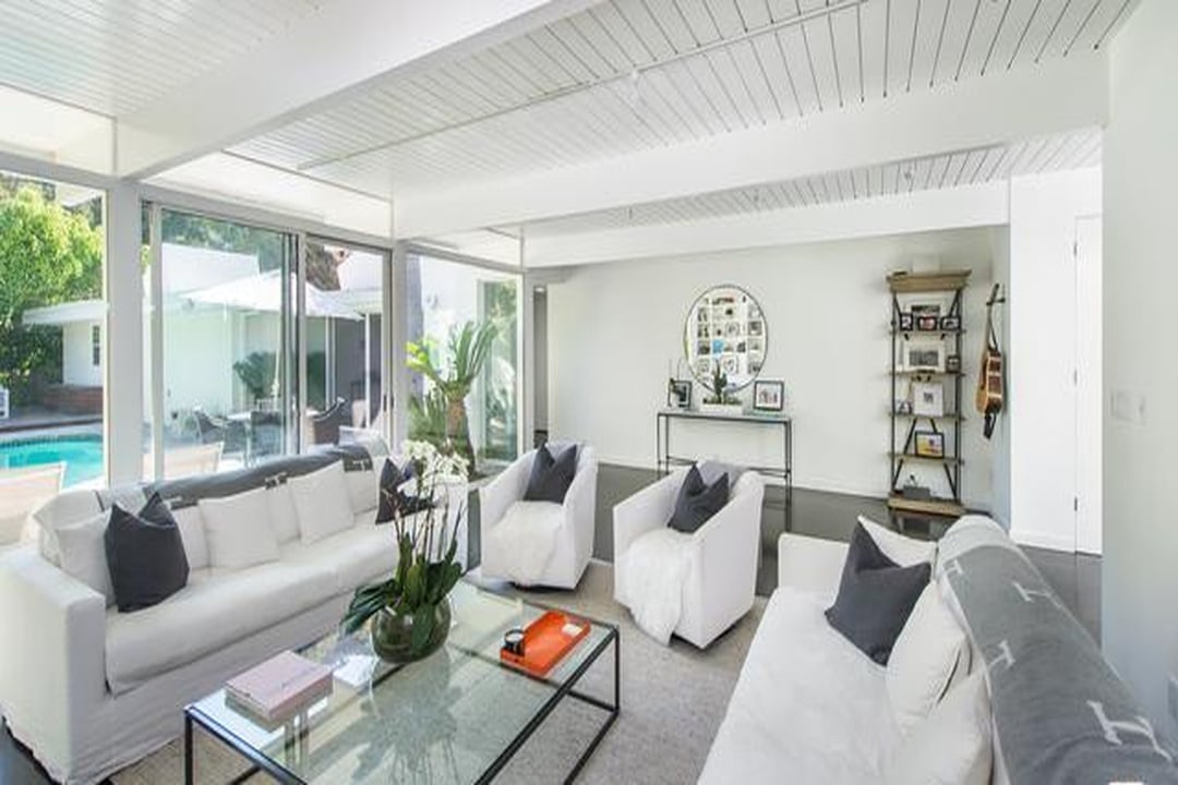 Villa Pristine