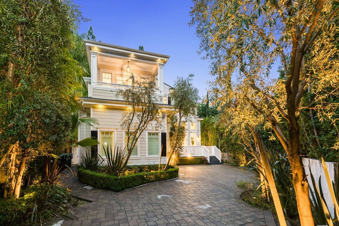 Luminor Heights, Laurel Canyon Blvd, 90046