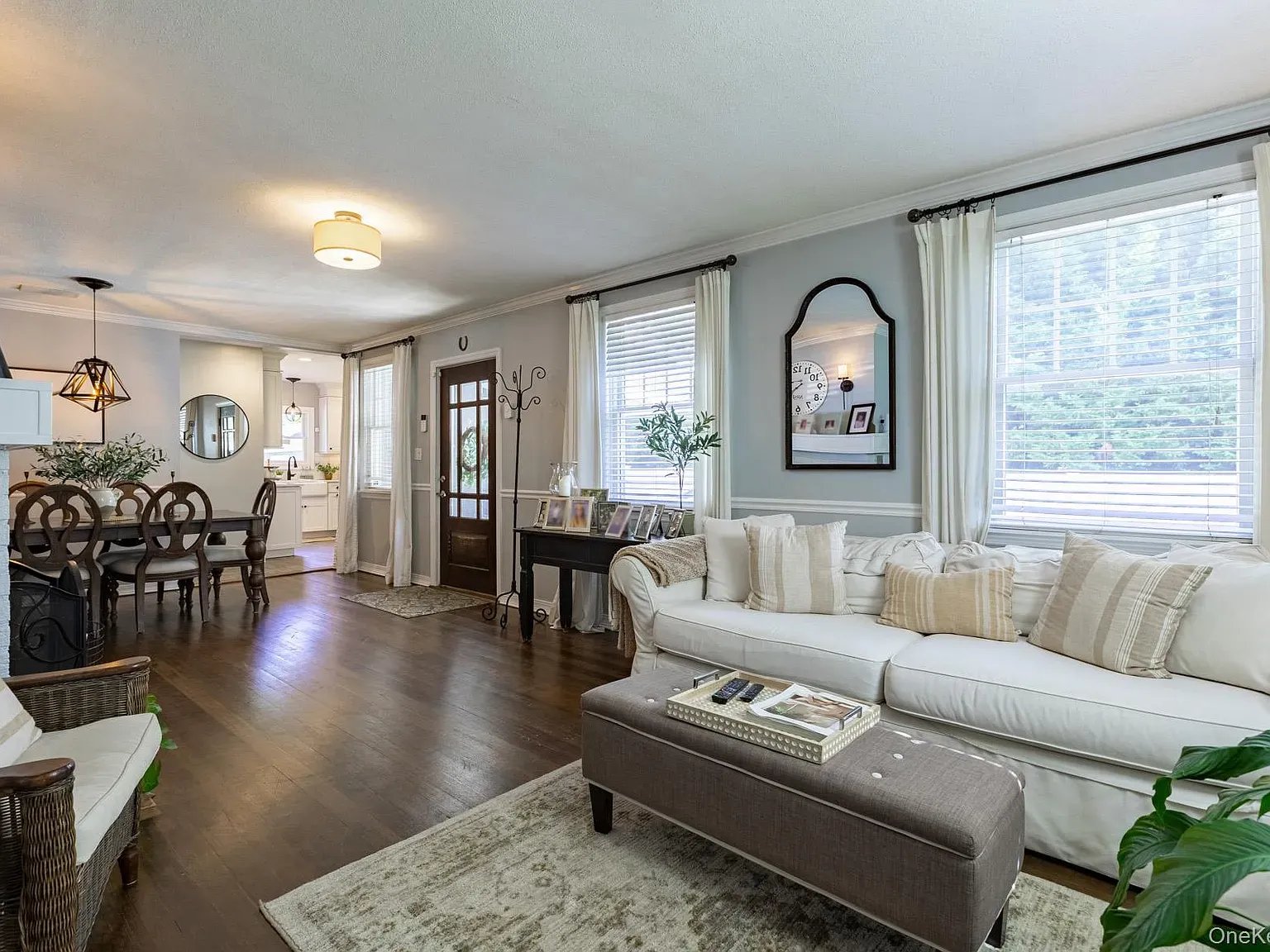 157 Sayville Boulevard
