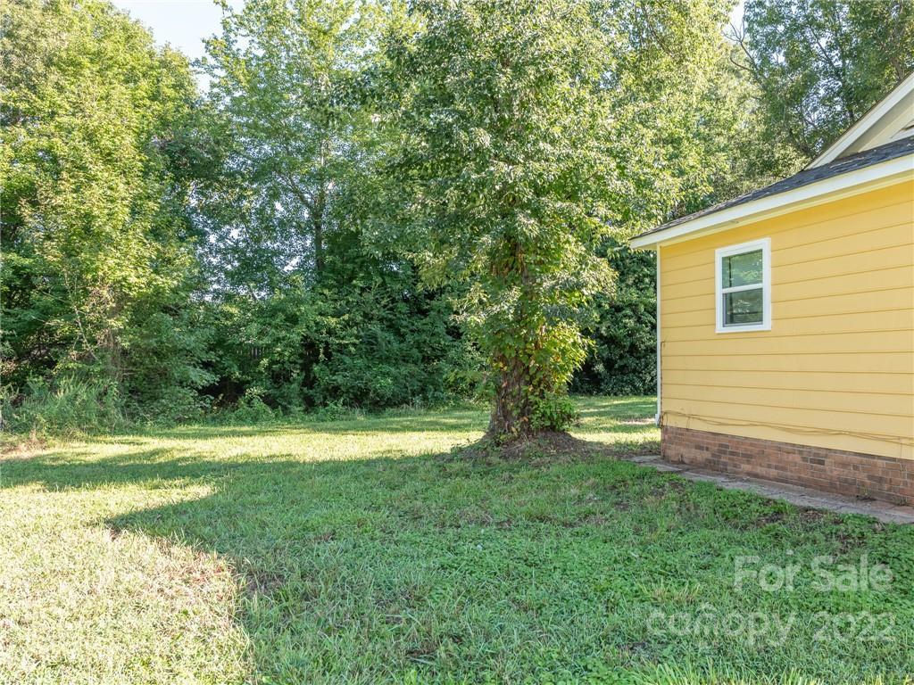 9007 Gladden Ct