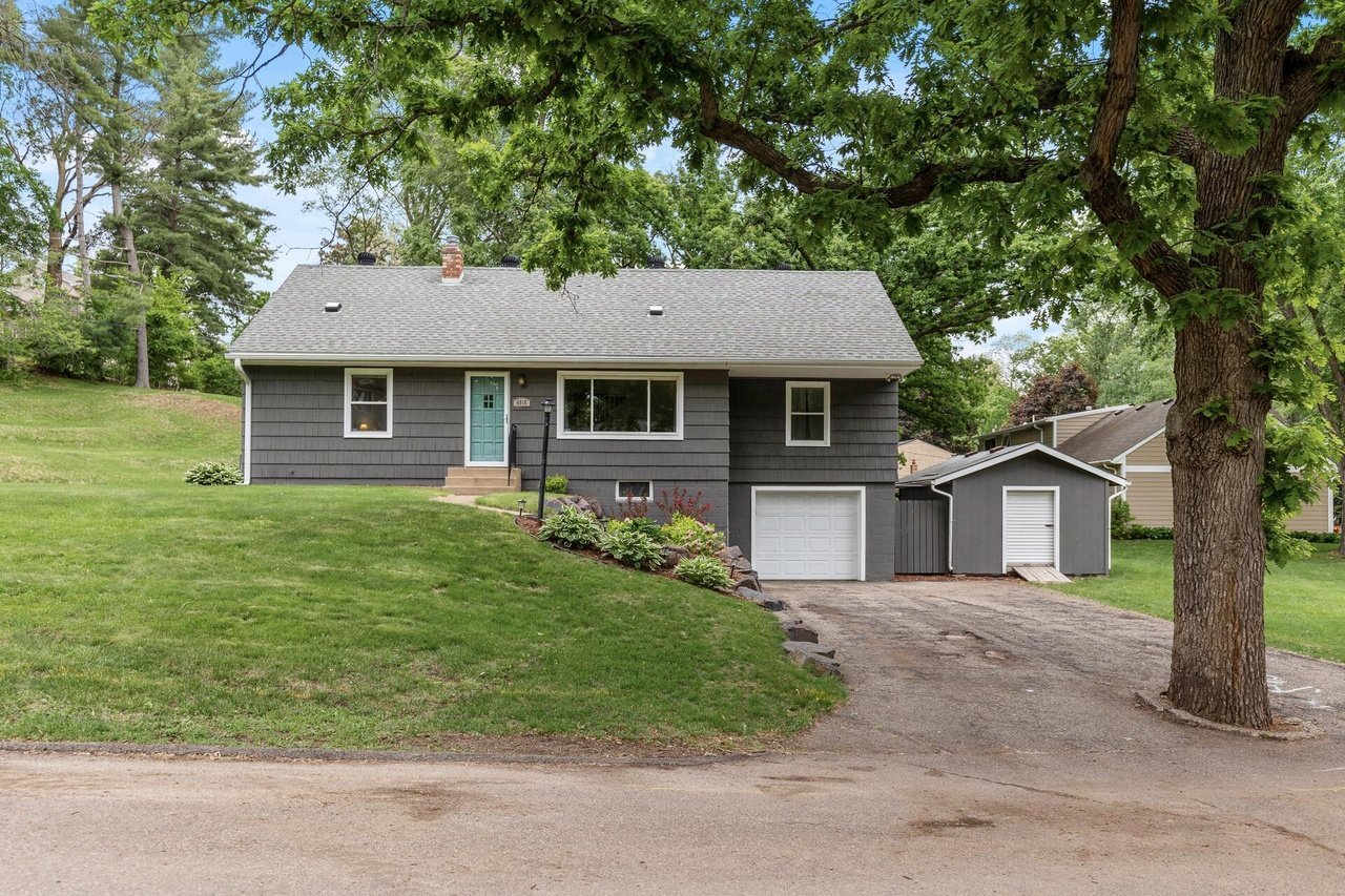 4916 Arlington Dr