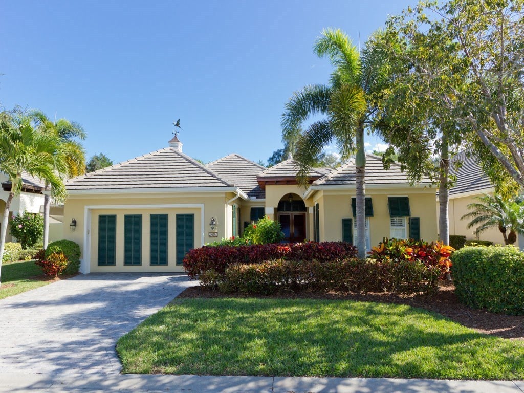 9240 Spring Time Dr