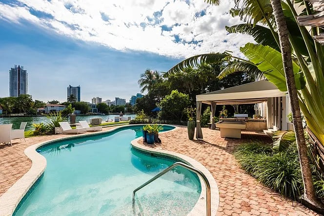 Sales Price: $12.5M