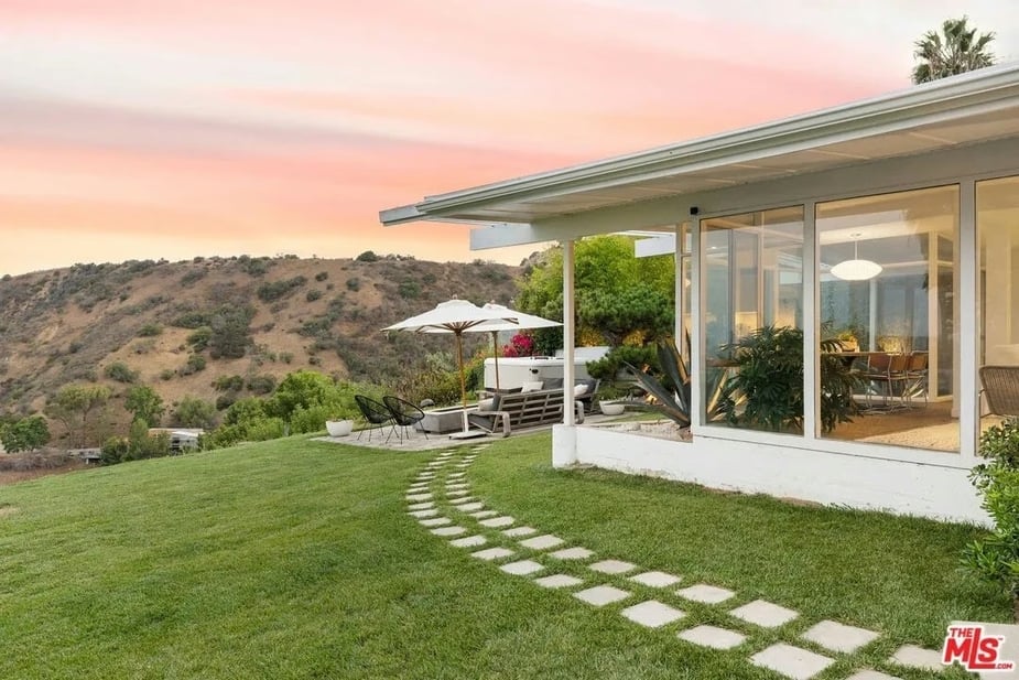 X Games star Shaun White offers Hollywood Hills West home for rental or sale