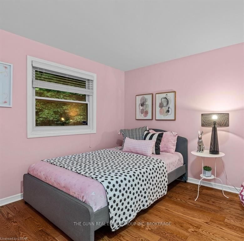 102 Fairlane Rd