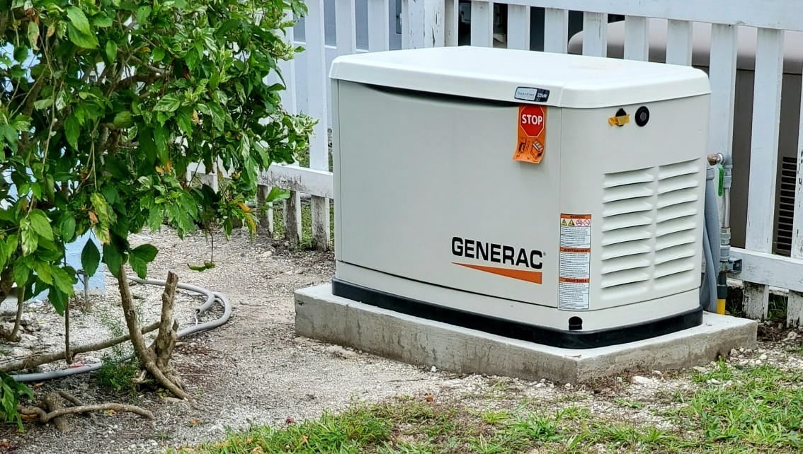 Sandyport | Expansive View Home 