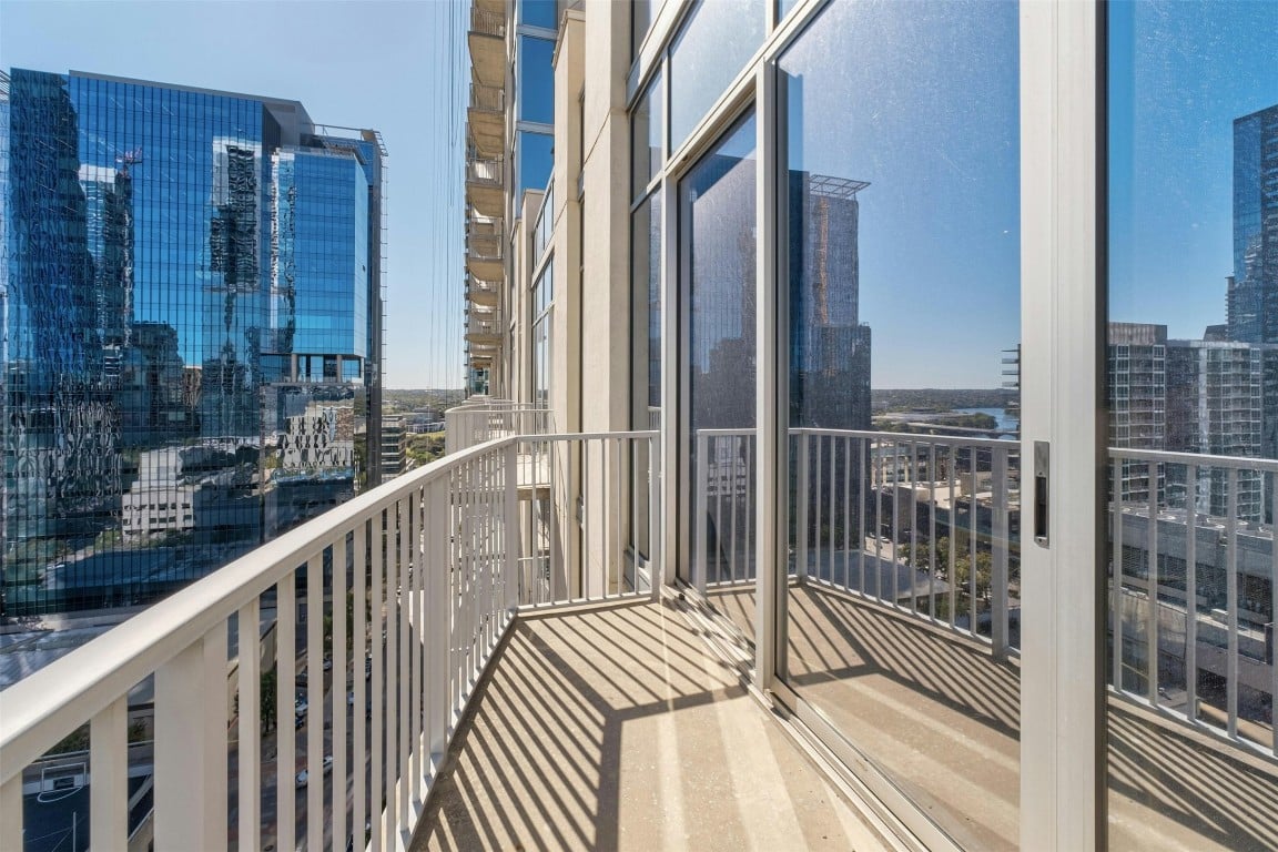 360 Nueces St, #1615