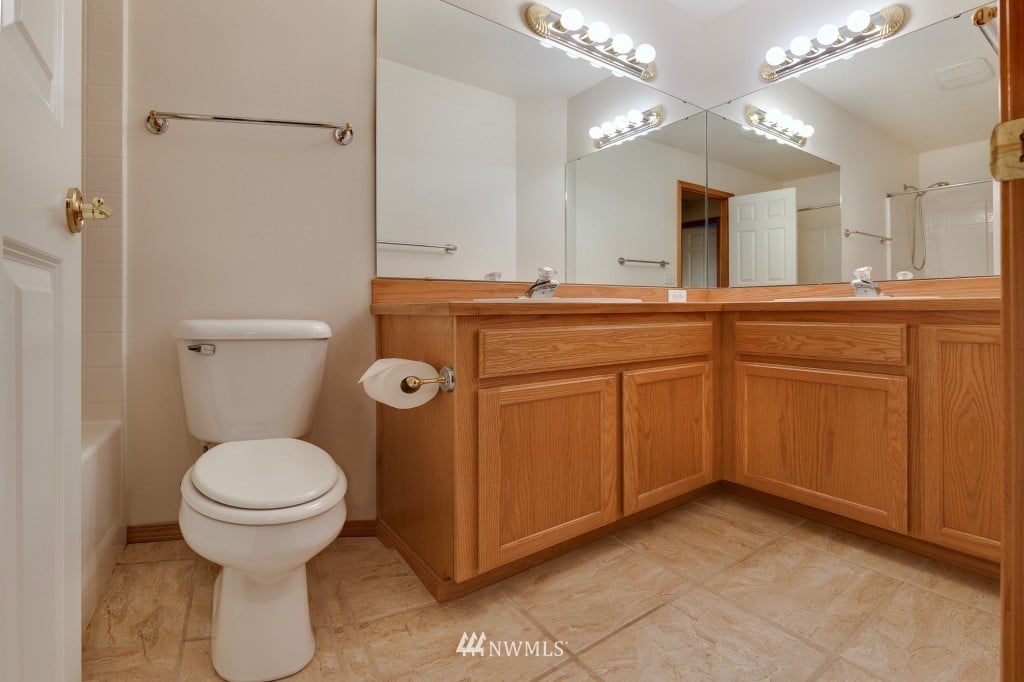 21806 34th Ave W