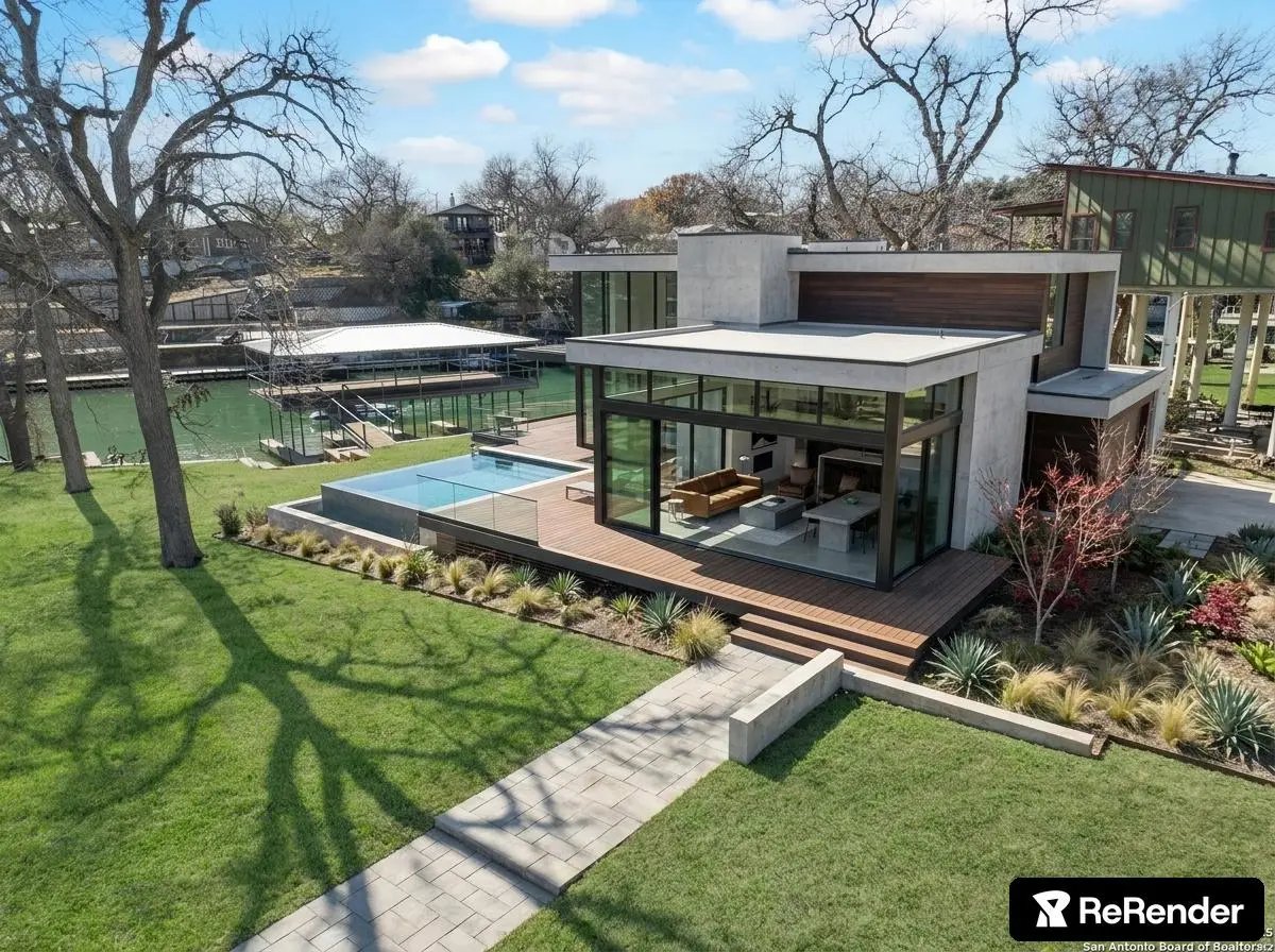 240 Rio Dr