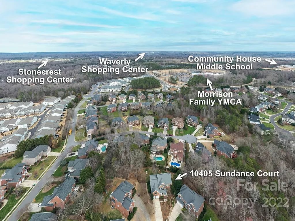10405 Sundance Ct