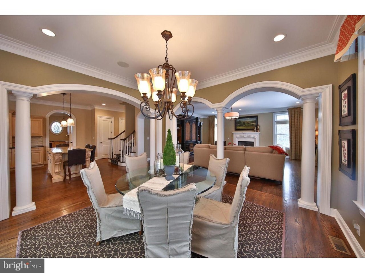 1235 Maplewood Dr