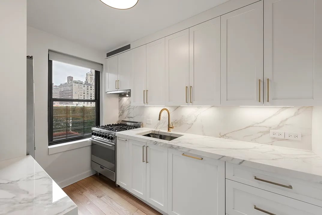 177 East 77th St, #9C