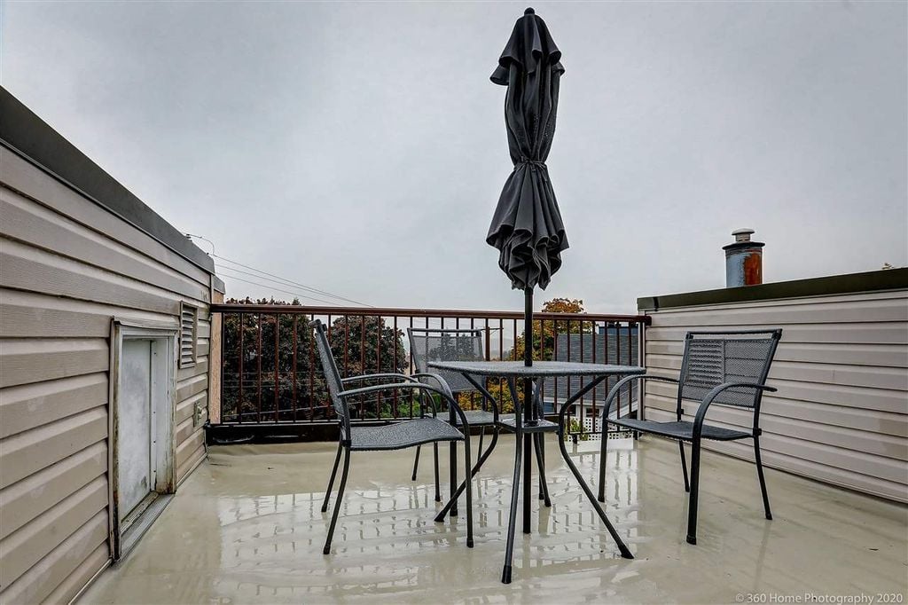 230 W 16th St, #4