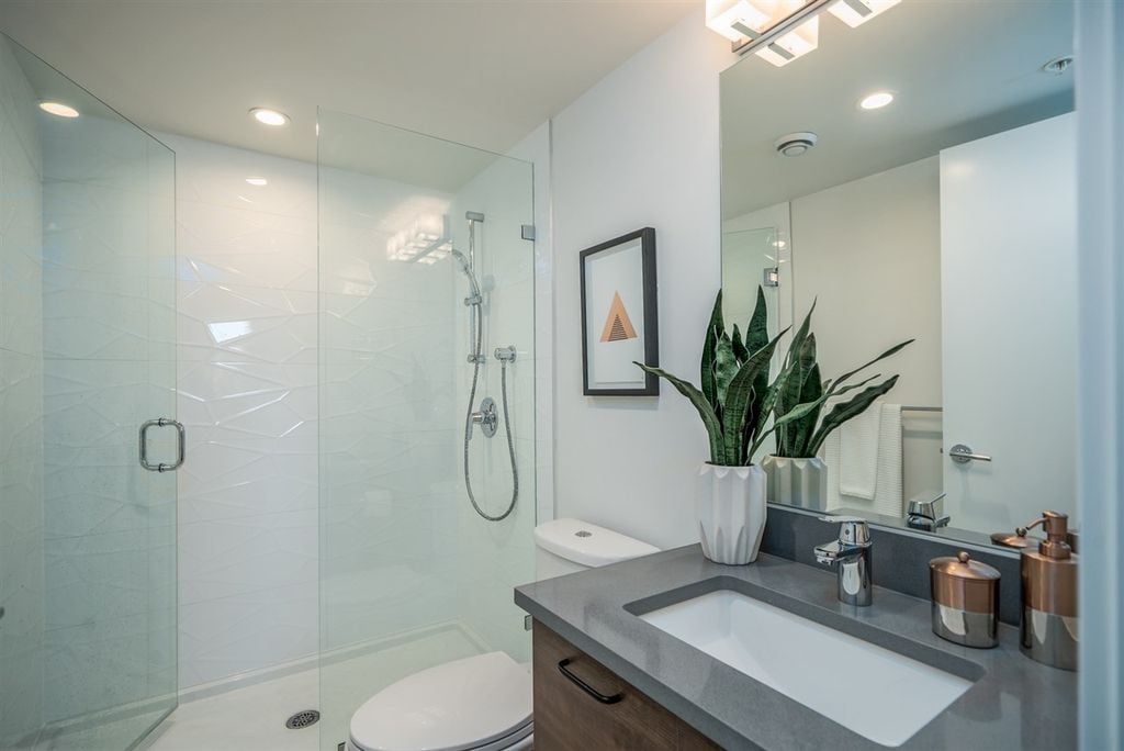 1519 Crown St, #304
