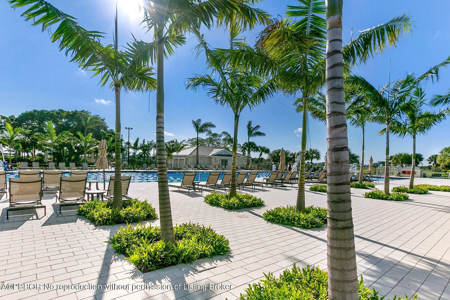 541 Greenway Dr, North Palm Beach, FL 33408
