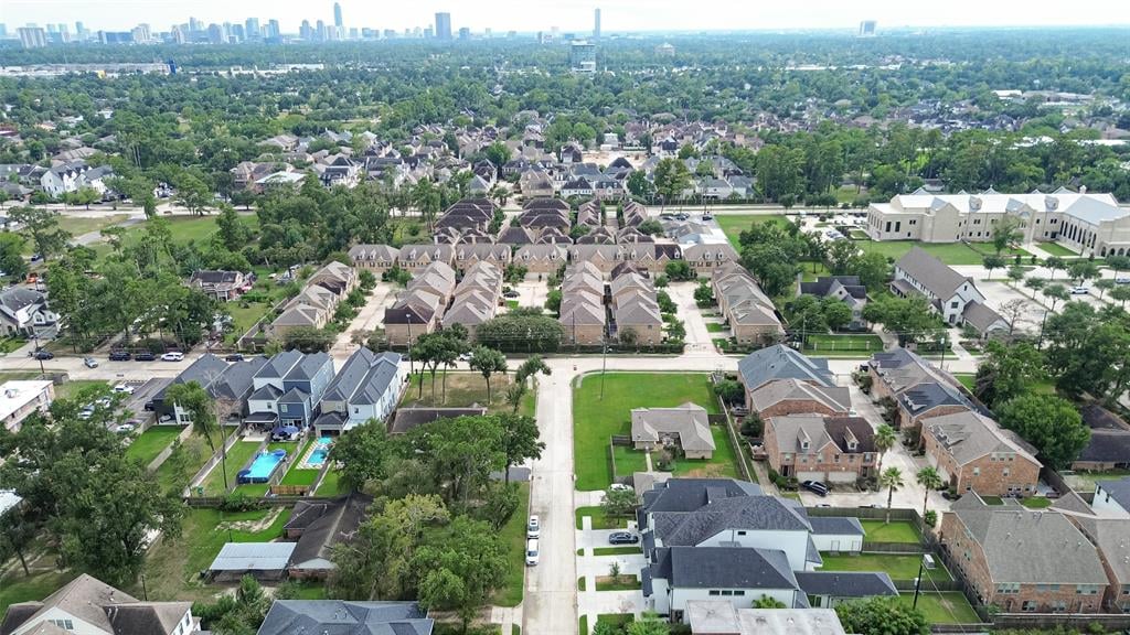 1501 Jacquelyn Drive 