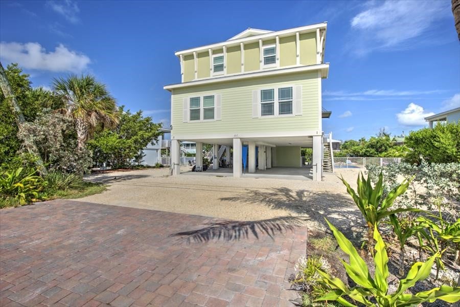 227 Sombrero Beach Rd 1