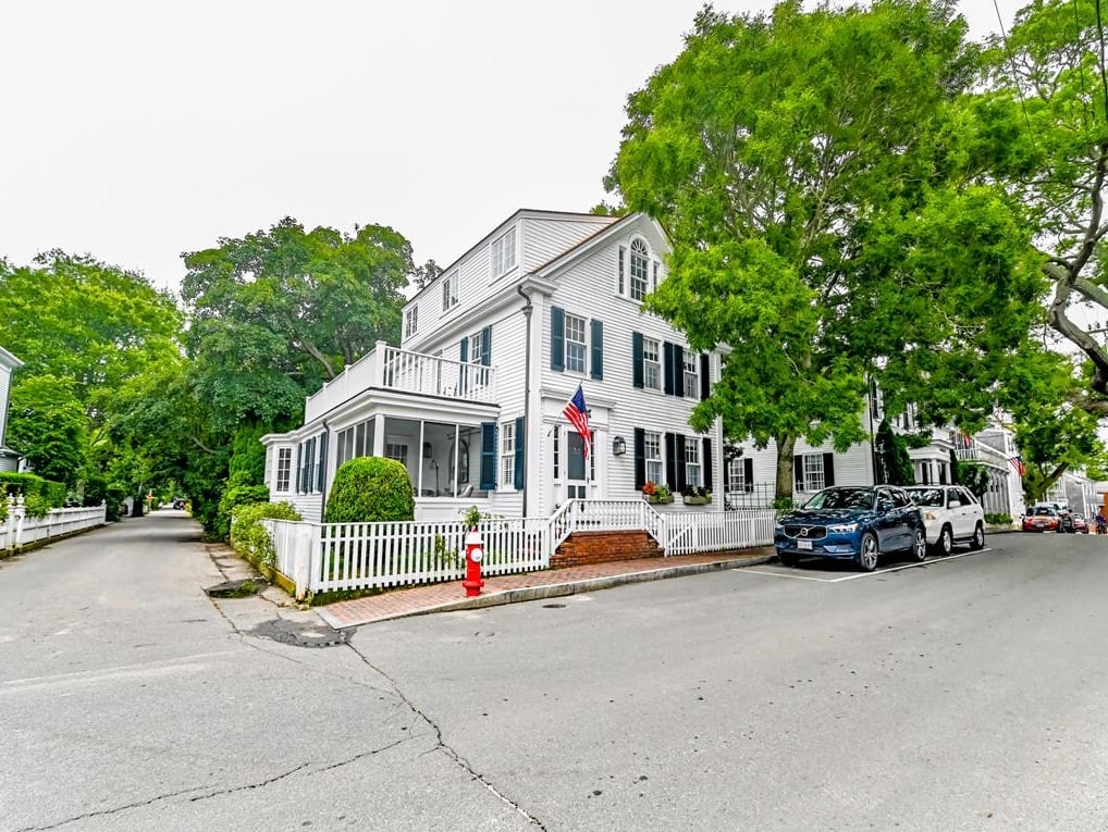 36 S Water St