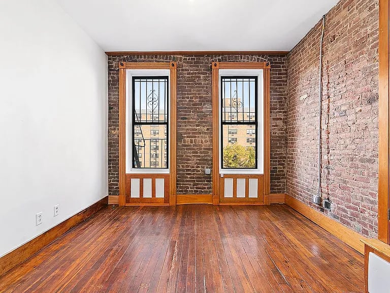 633 E 11th St APT 20