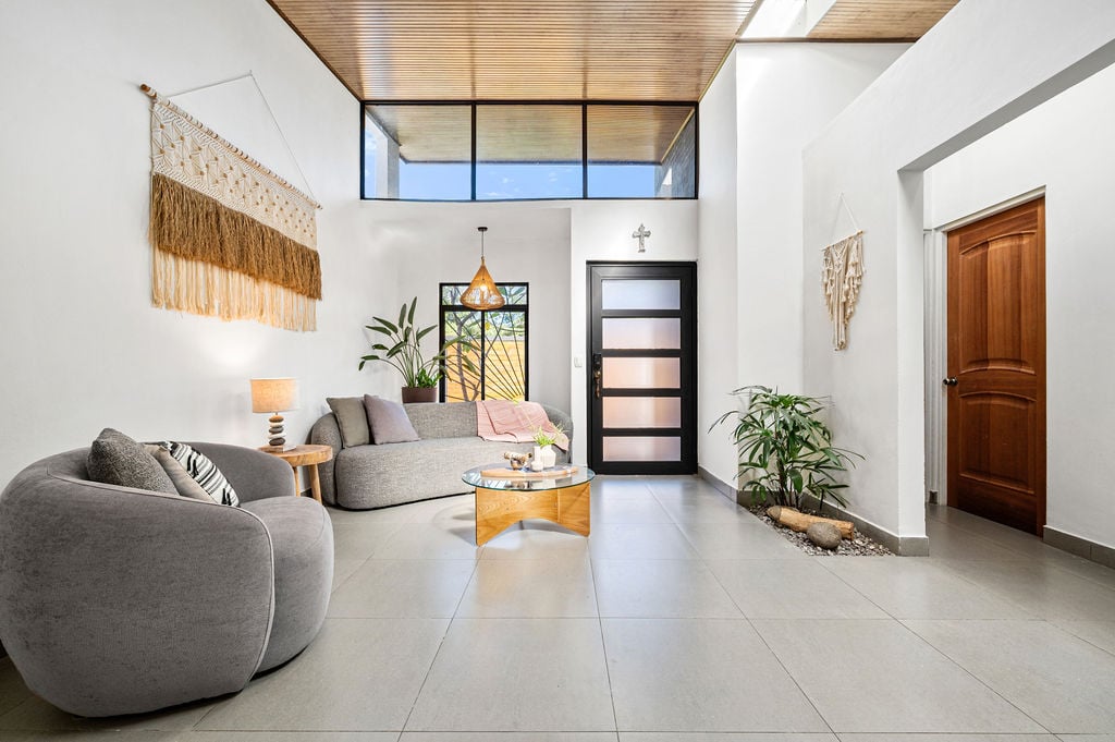 Casa Bamboo | Modern Coastal Home with Saltwater Pool