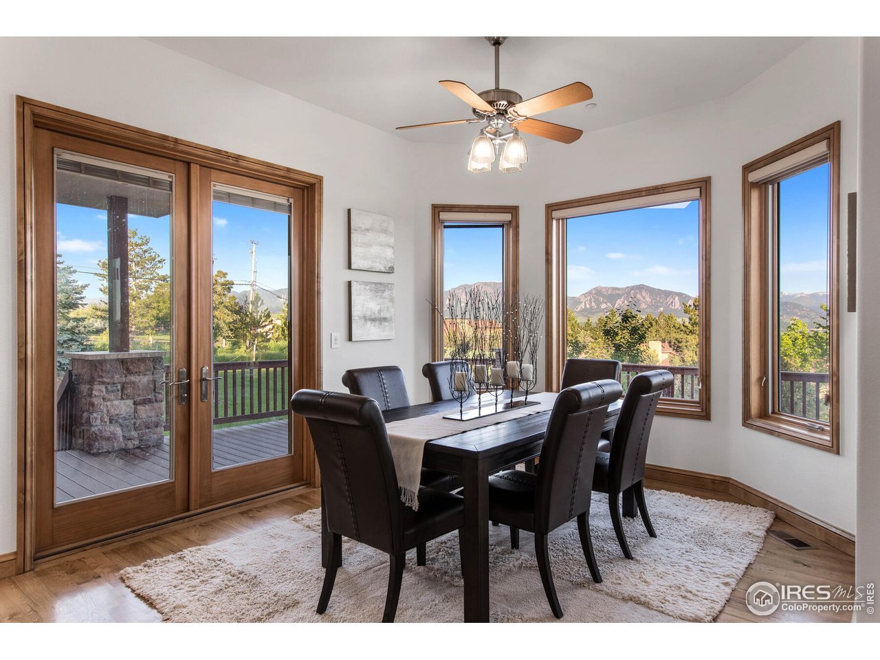 255 Barcelona Dr