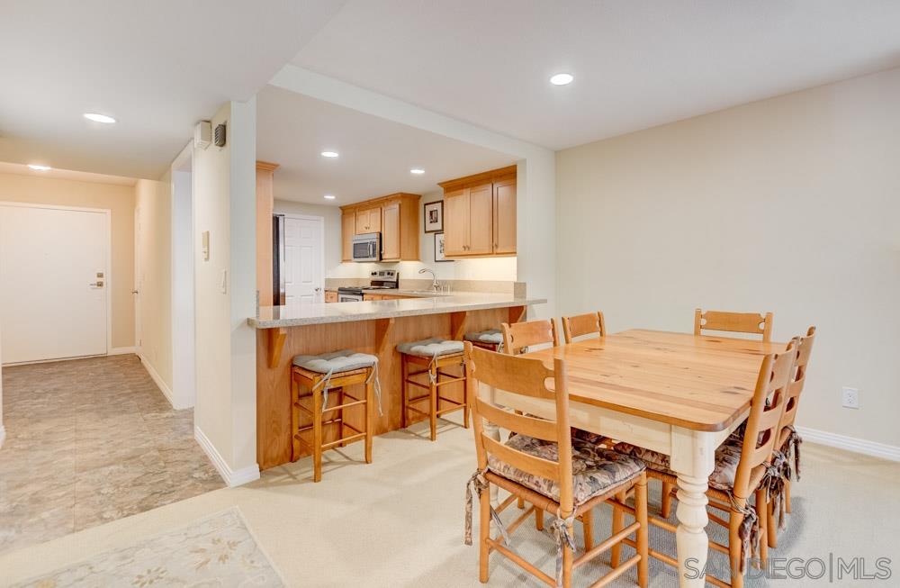370 Rosecrans Street #204