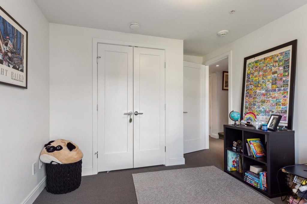 525 E 2nd St, #425