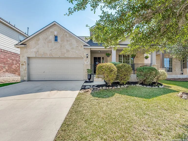 1419 Alpine Pond