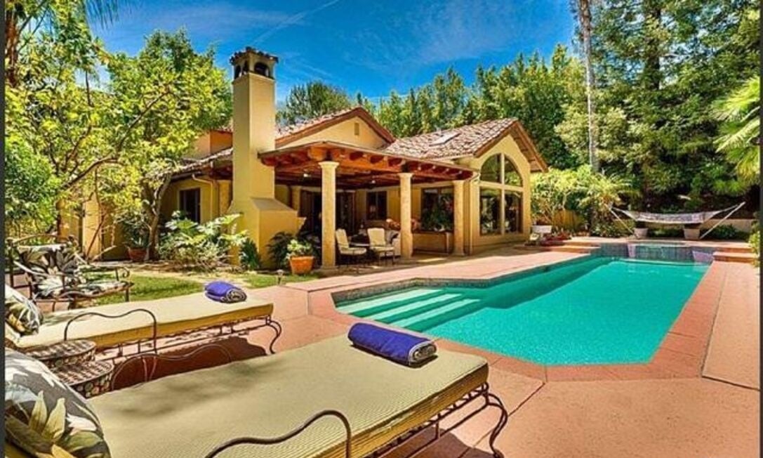 Zenith Crest, Summit Cir, 90210